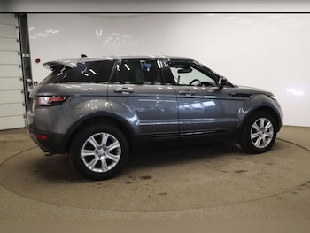 Used Land Rover Range Rover Evoque 2016 for sale - 75820860: Photo