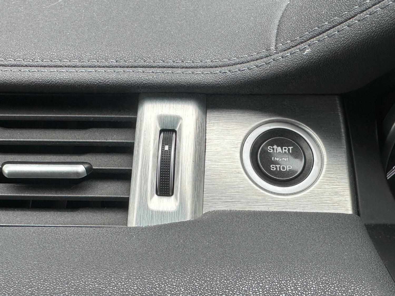 Used Land Rover Range Rover Evoque 2016 for sale - 75820860: Photo 81