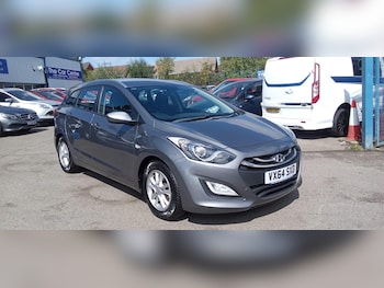 2014 (64) - 1.6 CRDi Blue Drive Active Tourer Euro 5 (s/s) 5dr