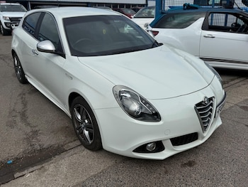 2014 (14) - 2.0 JTDM-2 Exclusive 5dr