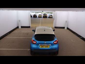 Used Renault Captur 2020 for sale - 75298250: Photo
