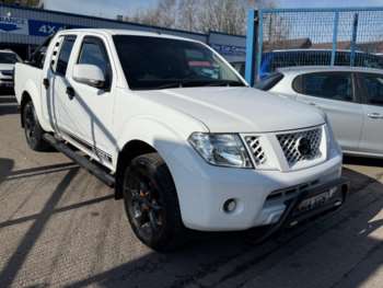 Used Nissan Navara 2014 for sale - 73764828: Photo