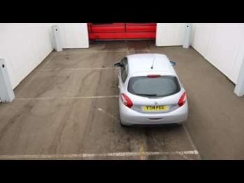 Used Peugeot 208 2014 for sale - 73834767: Photo