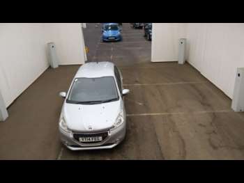 Used Peugeot 208 2014 for sale - 73834767: Photo