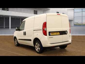 Used Vauxhall Combo 2017 for sale - 73694416: Photo