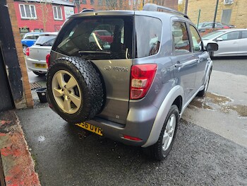 Used Daihatsu Terios 2007 for sale - 76476342: Photo