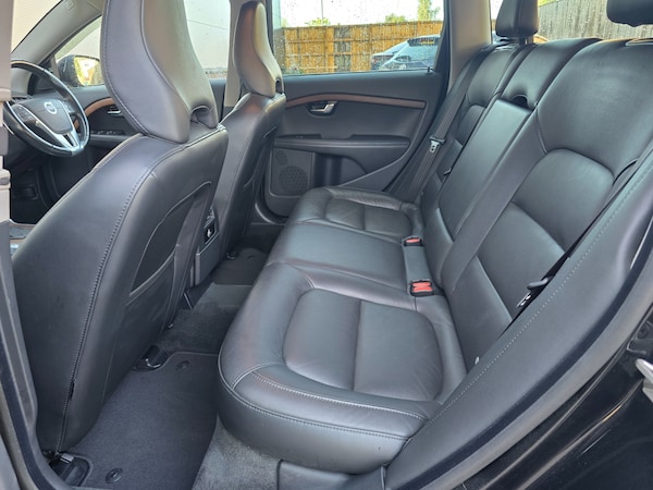 Used Volvo V70 2014 for sale - 73837968: Photo 11