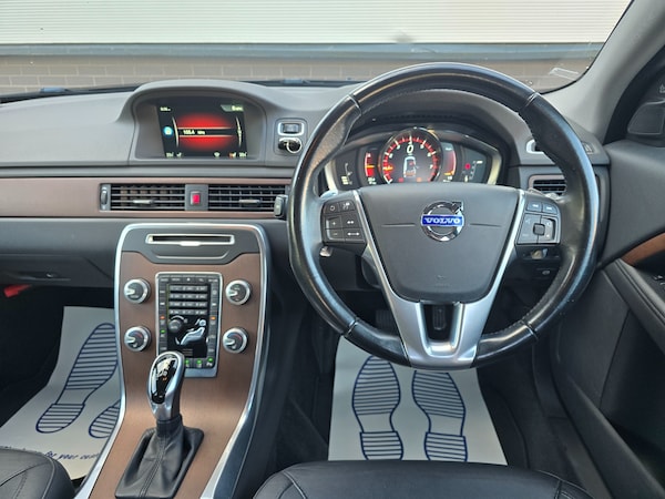Used Volvo V70 2014 for sale - 73837968: Photo 13