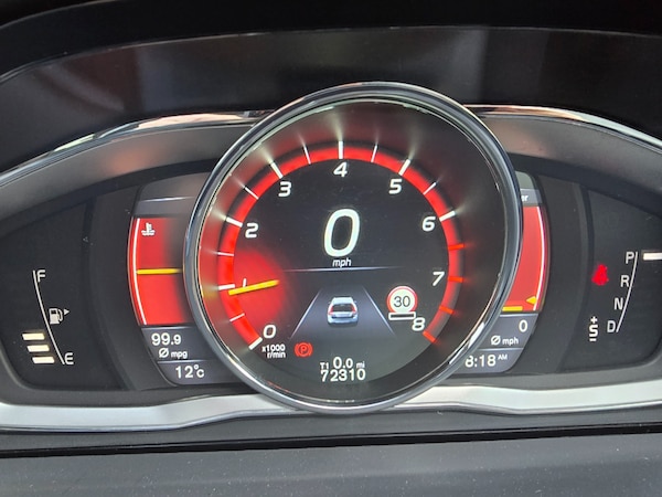 Used Volvo V70 2014 for sale - 73837968: Photo 14