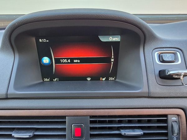 Used Volvo V70 2014 for sale - 73837968: Photo 18