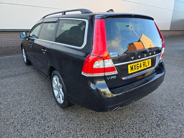 Used Volvo V70 2014 for sale - 73837968: Photo 9