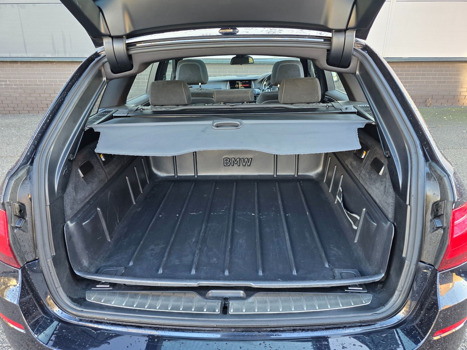 Used BMW 5 Series 2015 for sale - 76220529: Photo 6