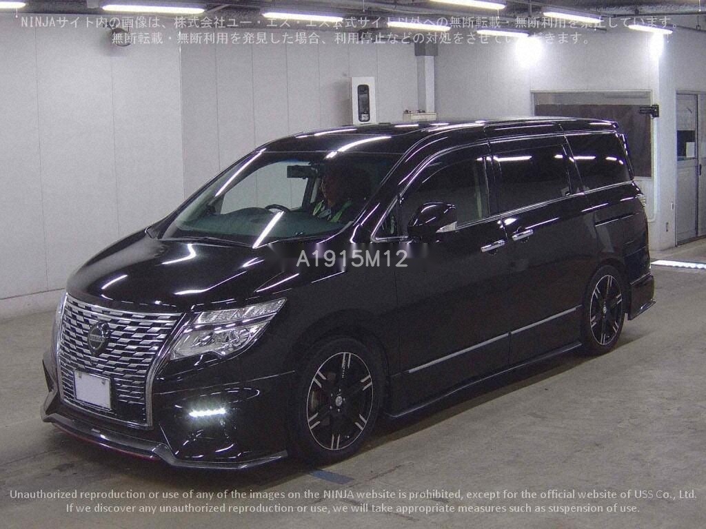 Used Nissan Elgrand 2014 for sale - 76829616: Photo 3