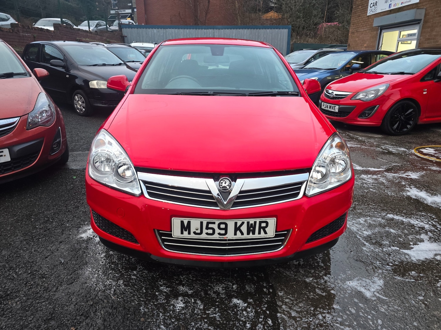 Used Vauxhall Astra 2009 for sale - 77418429: Photo 2