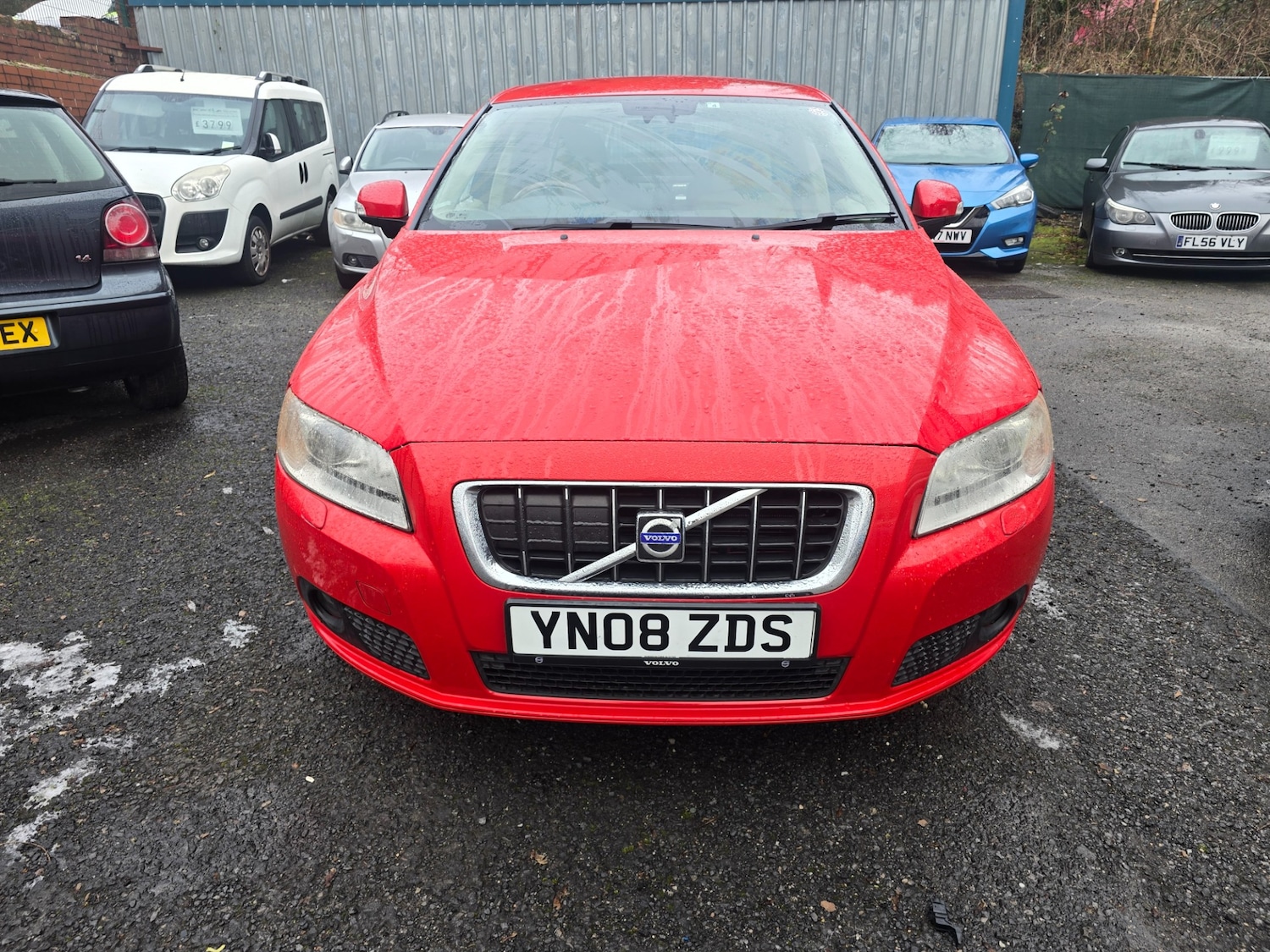 Used Volvo V70 2008 for sale - 77135749: Photo 2