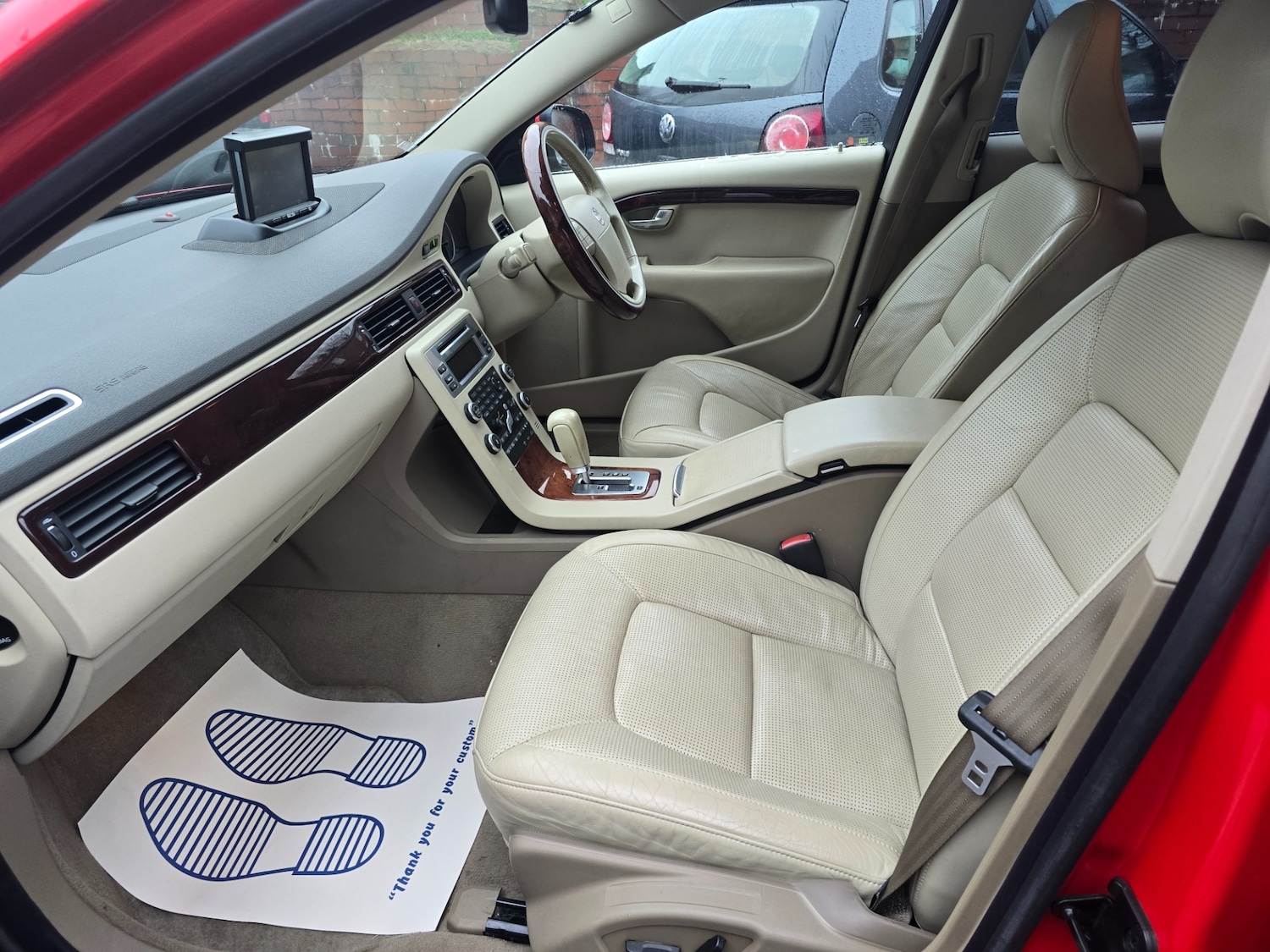 Used Volvo V70 2008 for sale - 77135749: Photo 9