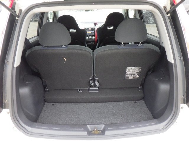 Used Mitsubishi Colt 2006 for sale - 76807797: Photo 8