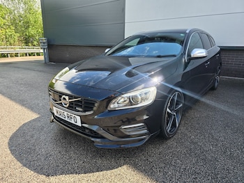 Used Volvo V60 2015 for sale - 78615293: Photo