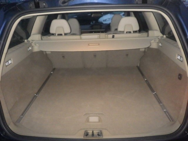 Used Volvo V70 2013 for sale - 77069376: Photo 8