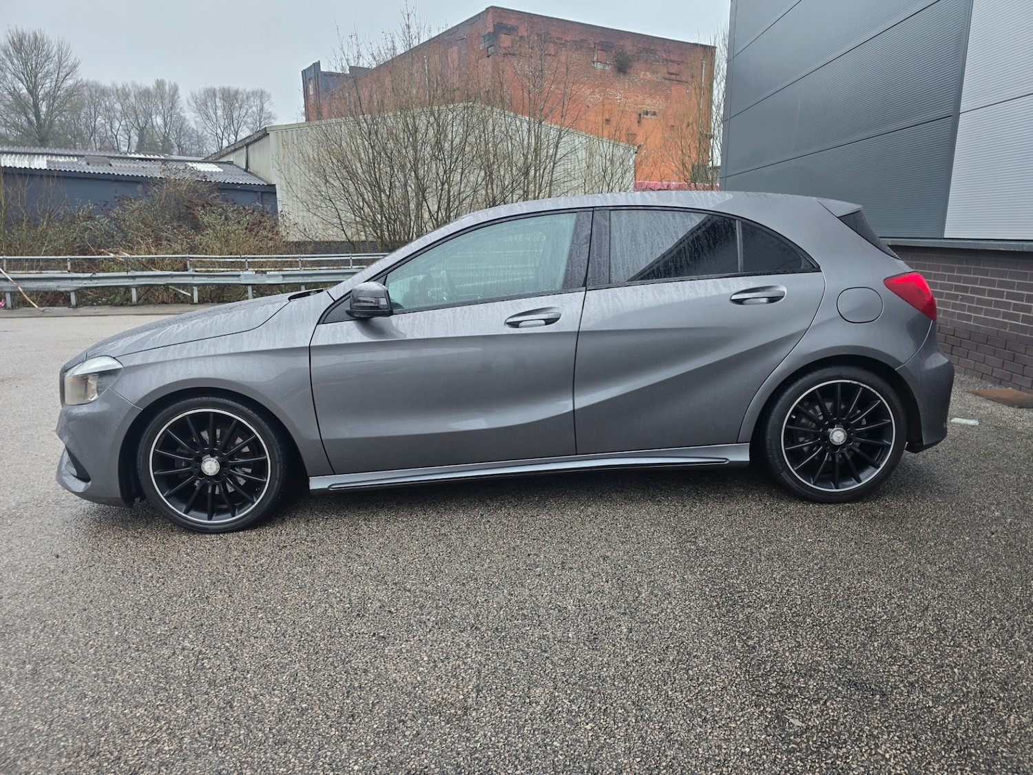Used Mercedes-Benz A-Class 2017 for sale - 77233650: Photo 4