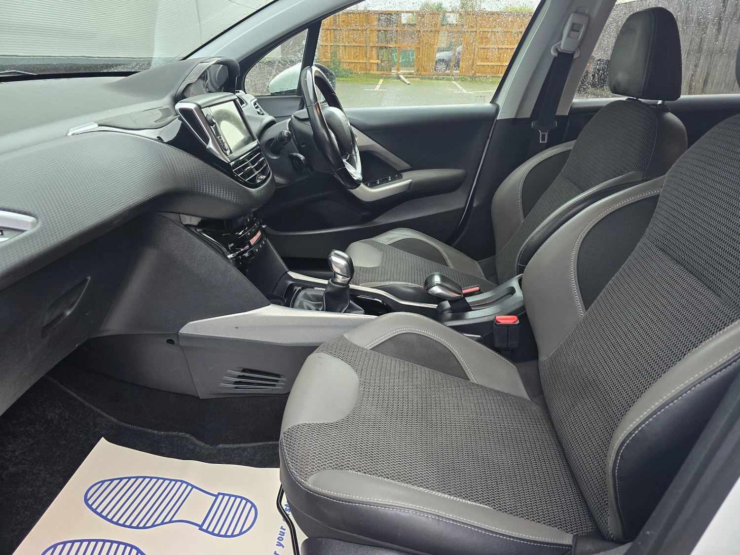 Used Peugeot 2008 2017 for sale - 75944925: Photo 12