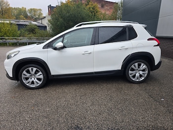 Used Peugeot 2008 2017 for sale - 75944925: Photo