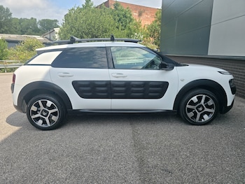 Used Citroen C4 Cactus 2016 for sale - 75117703: Photo