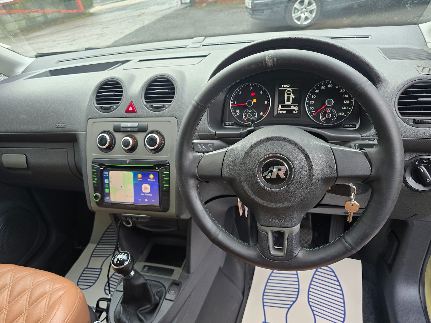 Used Volkswagen Caddy 2015 for sale - 76845431: Photo 11