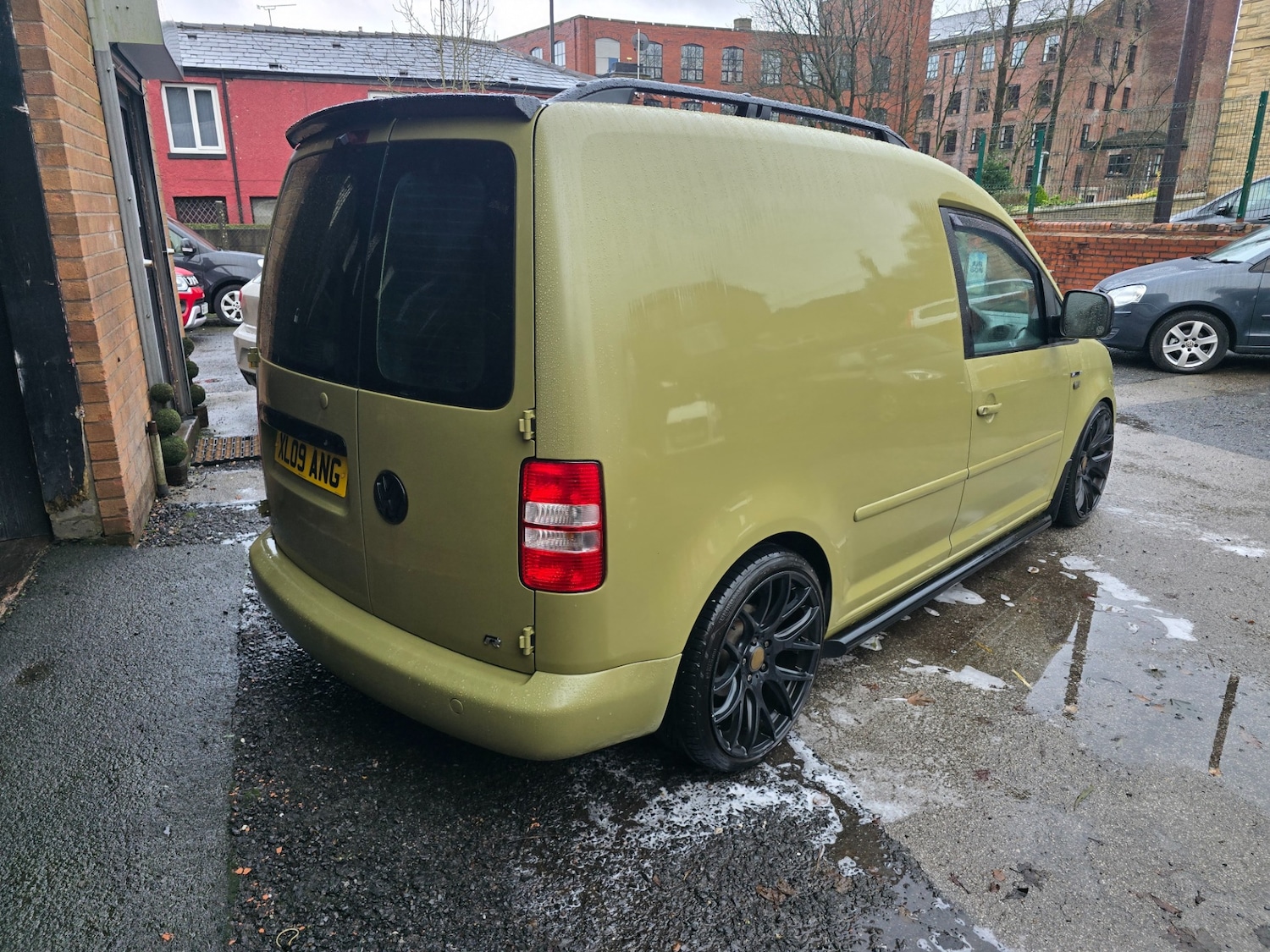 Used Volkswagen Caddy 2015 for sale - 76845431: Photo 9