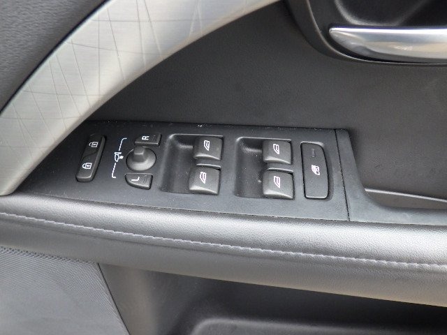 Used Volvo XC70 2014 for sale - 76220724: Photo 12