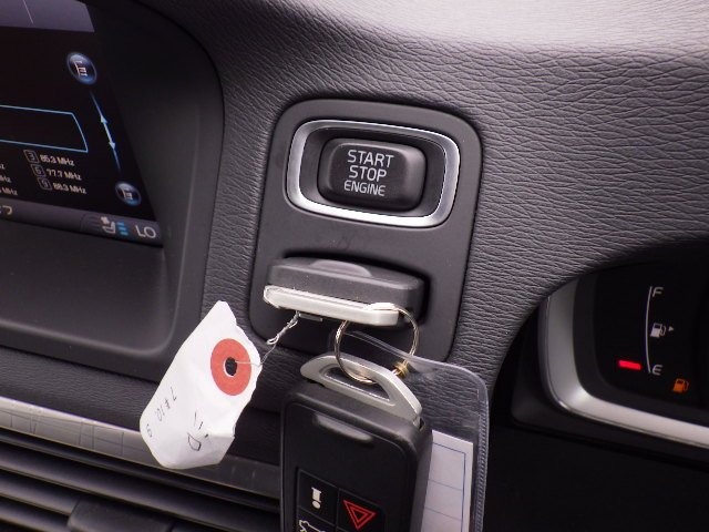 Used Volvo XC70 2014 for sale - 76220724: Photo 13