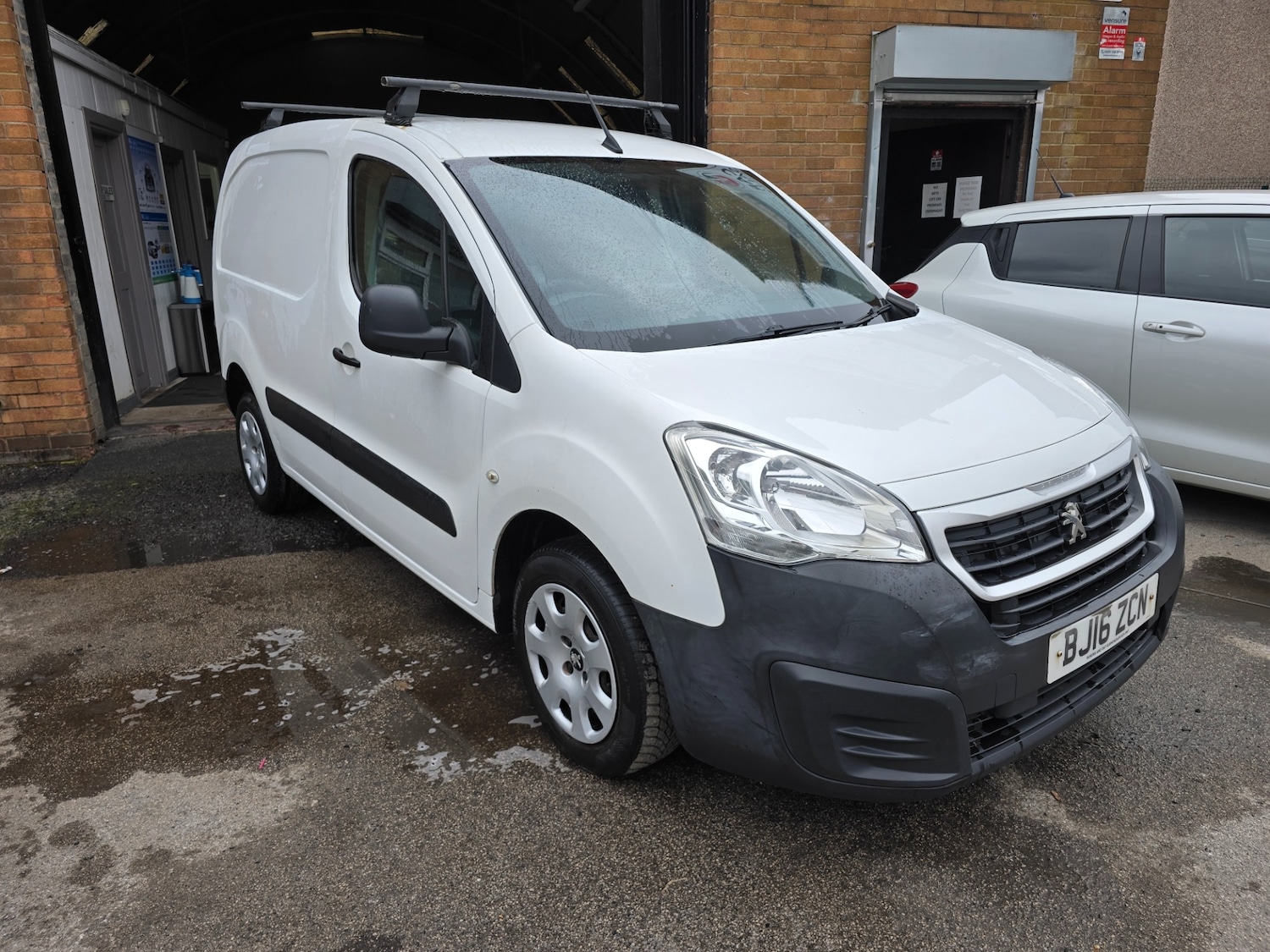 Used Peugeot Partner 2016 for sale - 76611081: Photo 1