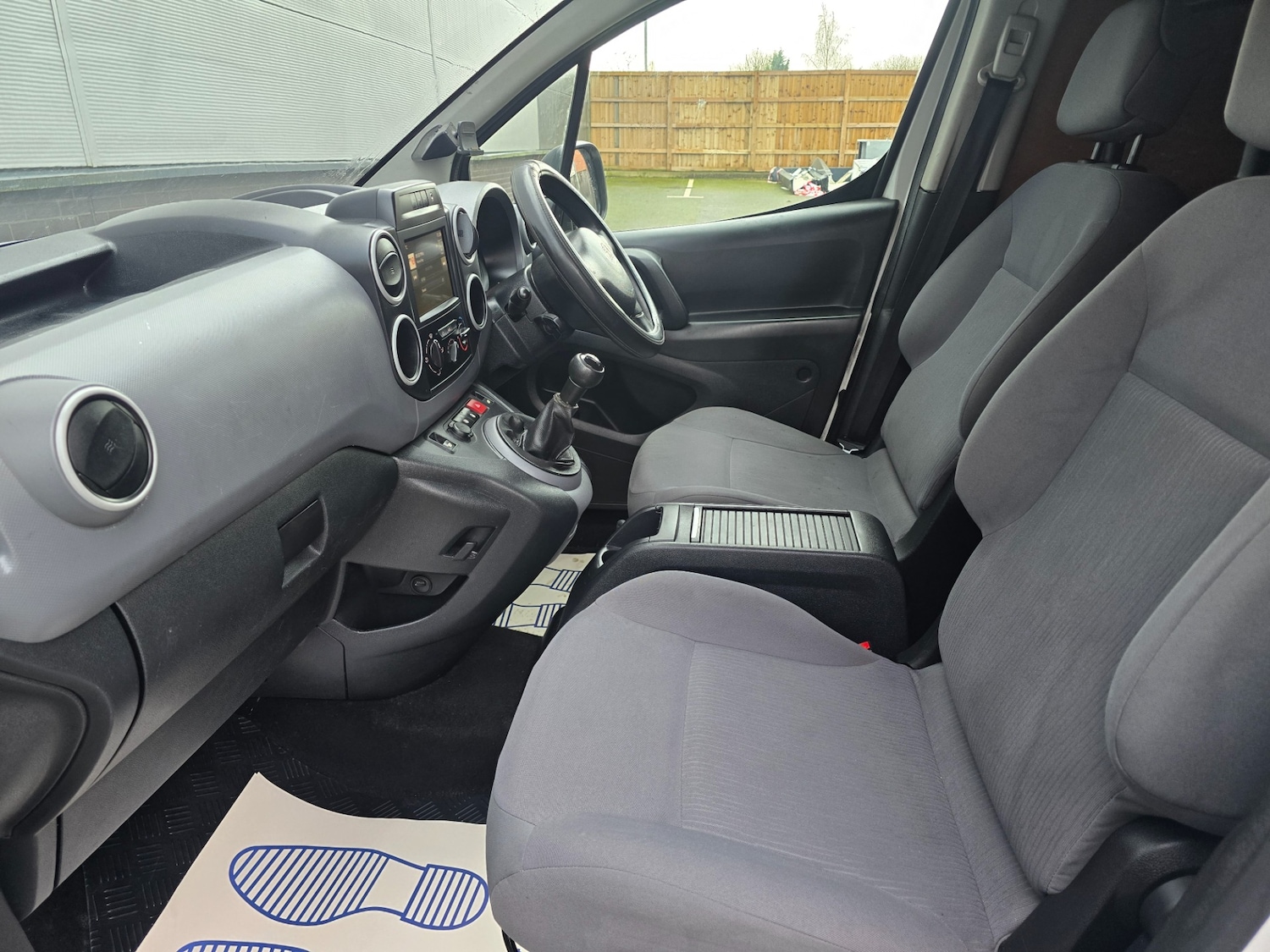 Used Peugeot Partner 2016 for sale - 76611081: Photo 13