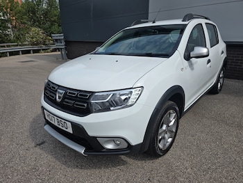 Used Dacia Sandero Stepway 2017 for sale - 75453850: Photo