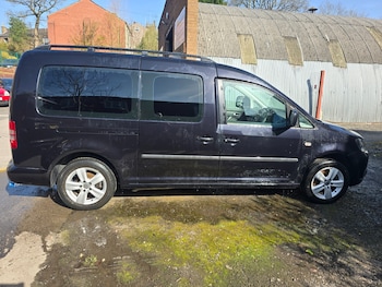 Used Volkswagen Caddy Maxi Life 2016 for sale - 78131352: Photo