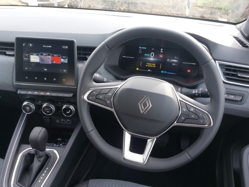 Used Renault Clio 2025 for sale - 77786847: Photo 7