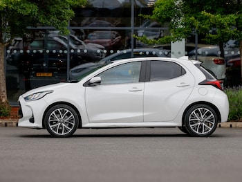 Used Toyota Yaris 2023 for sale - 79607254: Photo