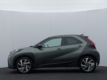 Used Toyota Aygo X 2023 for sale - 77039529: Photo