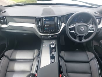 Used Volvo XC60 2024 for sale - 76456411: Photo