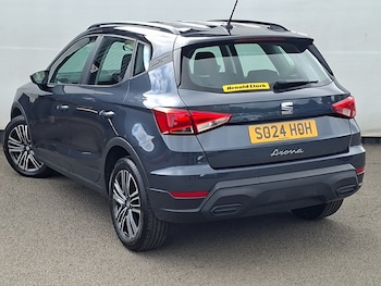 Used SEAT Arona 2024 for sale - 79332114: Photo