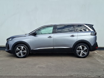 Used Peugeot 5008 2023 for sale - 79569345: Photo