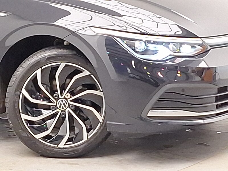 Used Volkswagen Golf 2023 for sale - 77184293: Photo 9