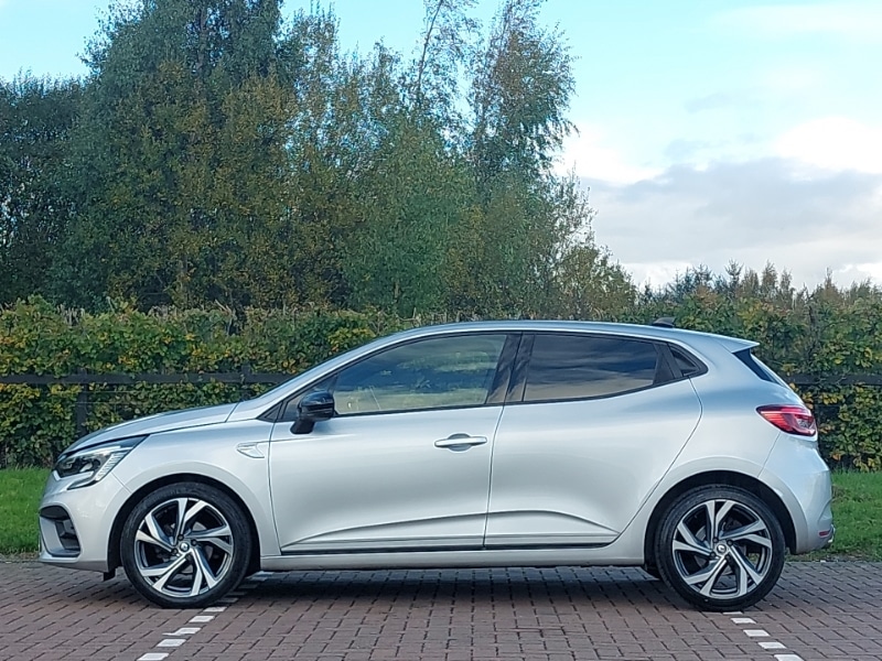 Used Renault Clio 2023 for sale - 76347631: Photo 4