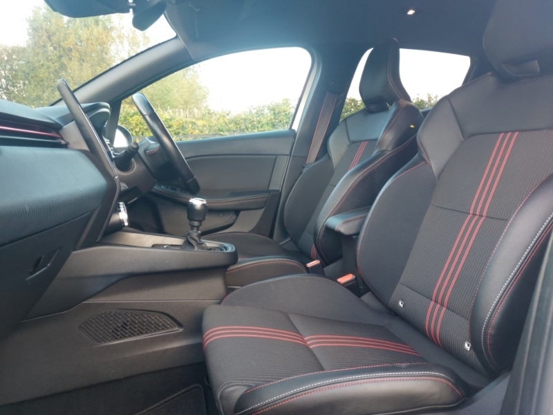 Used Renault Clio 2023 for sale - 76347631: Photo 5