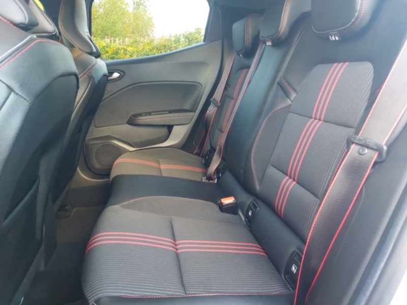 Used Renault Clio 2023 for sale - 76347631: Photo 6