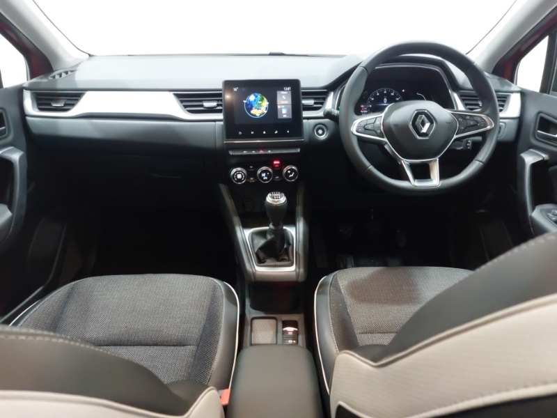 Used Renault Captur 2022 for sale - 77948957: Photo 2