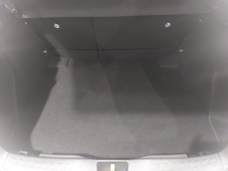 Used Toyota C-HR 2023 for sale - 77913320: Photo 8