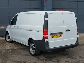 Used Mercedes-Benz Vito 2022 for sale - 77169804: Photo