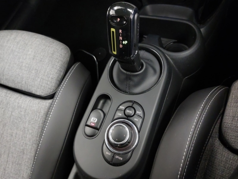 Used MINI Hatch 2022 for sale - 77912159: Photo 12