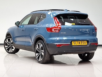 Used Volvo XC40 2024 for sale - 77169532: Photo